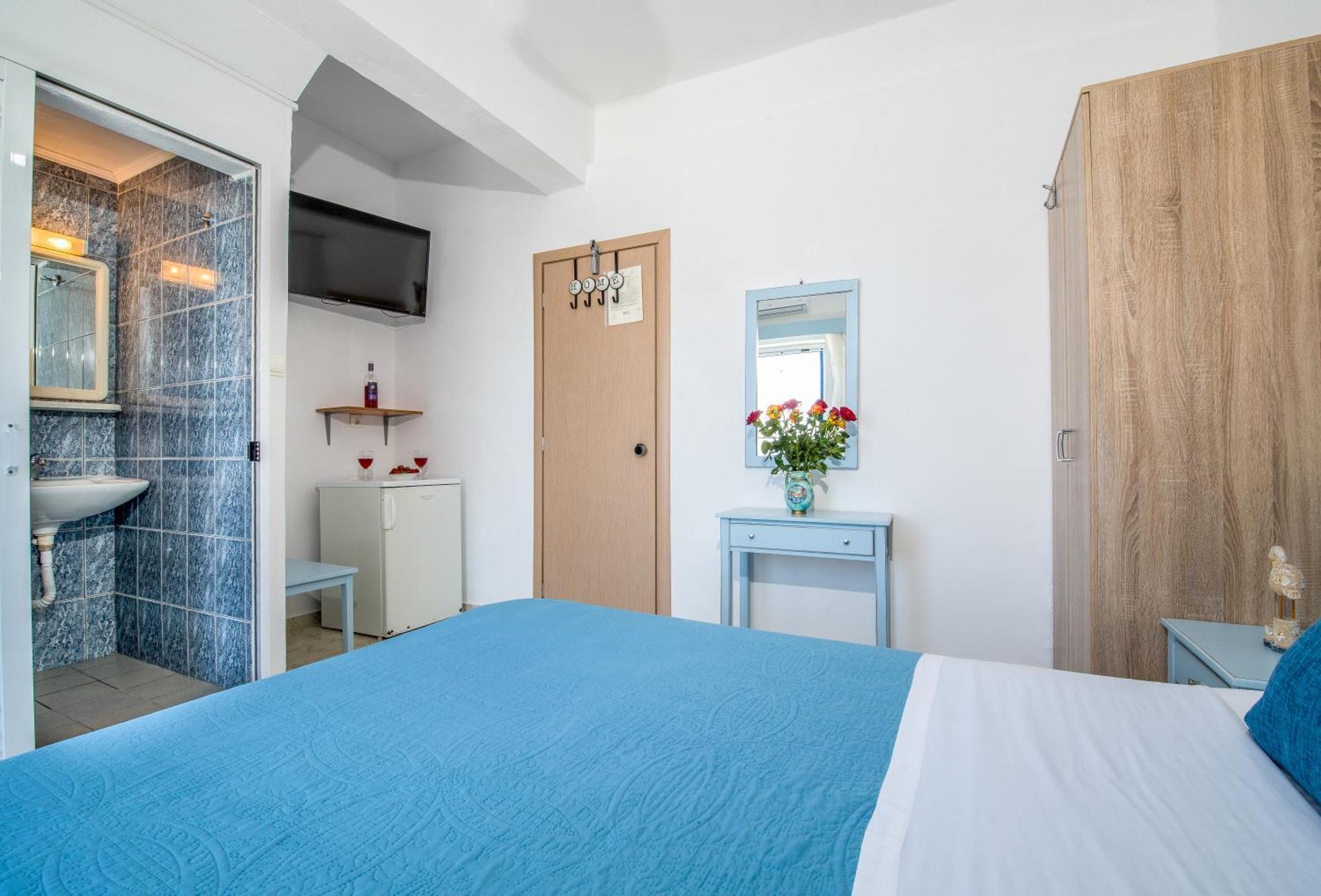 Klima Rooms Paleochora Buitenkant foto